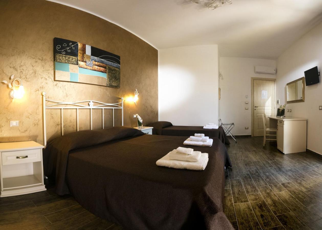 Triskell Camere & Relax Castelluzzo Exterior photo